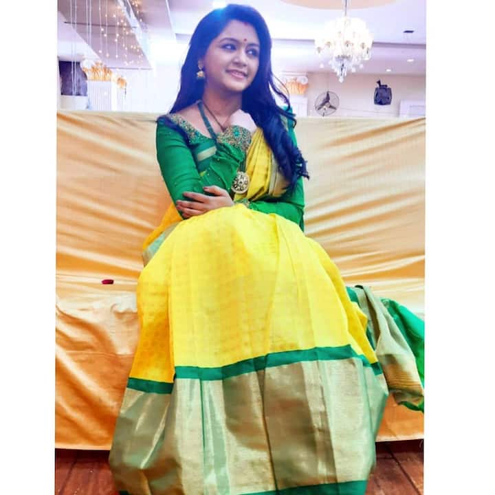 లేఖ గా అందరిని ఆకట్టుకుంది..భూమి గా మెప్పిస్తుంది..ఈ బుల్లితెర బ్యూటీ శిరీష (Image credit/Sireesha Vallabhaneni Instagram)