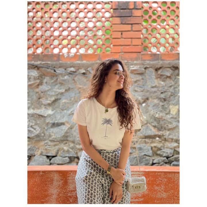 (Image credit: Instagram) చిరంజీవి నటిస్తున్న ‘భోళా శంకర్’ సినిమాలో అతని చెల్లెలి పాత్రలో కనిపించబోతోంది ఈ మహానటి.