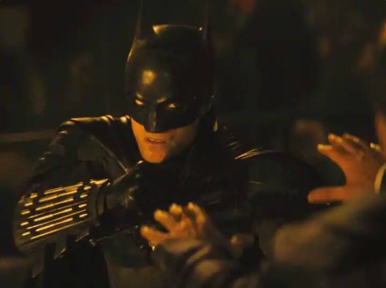 the batman movie first trailer released The Batman Trailer Video : 'द बॅटमॅन' चित्रपटाचा ट्रेलर प्रदर्शित, रॉबर्ट पॅटिनसन अ‍ॅक्शन मोडमध्ये