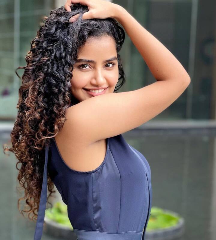 இரவும் பகலும் உன் முகம் இரையைப் போலே துரத்துவதும் ஏனோ