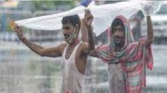 Weather Update: কলকাতায় জারি কমলা সতর্কতা, ভারী থেকে অতি ভারী বৃষ্টির পূর্বাভাস| Bangla News