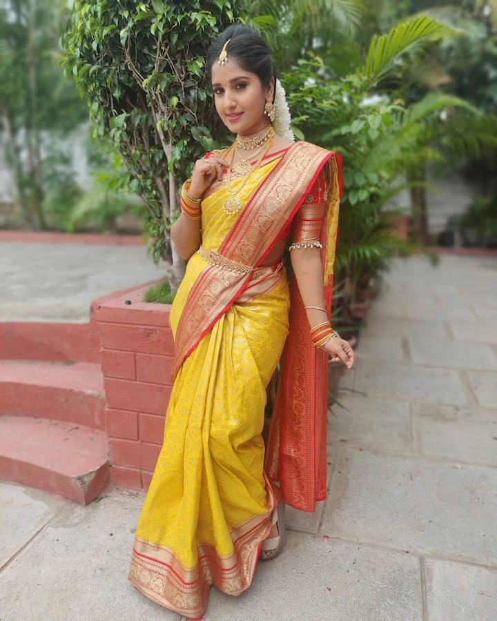 రక్త సంబంధం నటి మేఘన లోకేష్ లేటెస్ట్ ఫోటోలు(Image credit/ Meghana Lokesh Instagram)