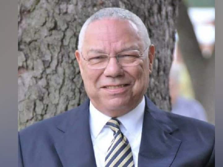 former US secretary of state Colin Powell died of complications from corona virus Colin Powell Death: कोरोना संक्रमण के कारण अमेरिका के पूर्व विदेश मंत्री का निधन