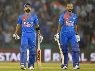 Kohli Imitates Shikhar Dhawan | ஷிகர்தவானை இமிடேட் செய்த கோலி - பேட்டிங்கில் மட்டுமின்றி நடிப்பிலும் 'கிங்'தான் கோலி...!