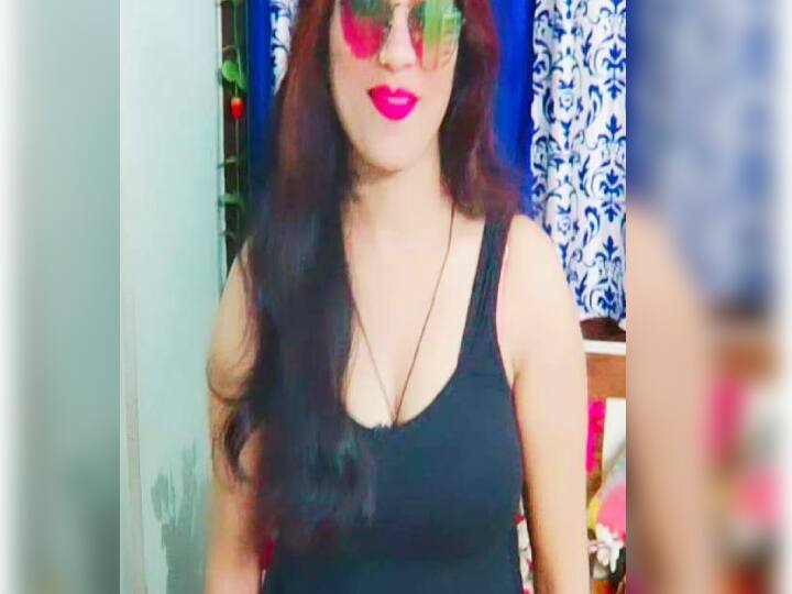 14 अक्टूबर को एबीपी ने सीधे मोना से बातचीत की थी. इस दौरान मोना ने कहा था कि उसे ऐसा लग रहा था कि दो तीन दिनों से उसका कोई पीछा कर रहा है.