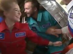 First Movie In Space: अंतरिक्ष में पूरी हुई पहली फिल्म की शूटिंग, 12 दिन तक शूटिंग के बाद वापस धरती पर लौटी टीम