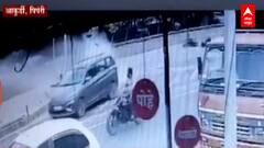 Mumbai Pune महामार्गावर आकुर्डीजवळ भरधाव वेगात येणारी दुचाकी पेटली,अपघातात तरुण-तरुणीचा जागीच मृत्यू