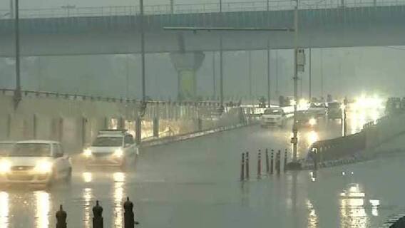 Heavy rainfall alert in Delhi: Full Report | Namaste Bharat (18 Oct 2021)