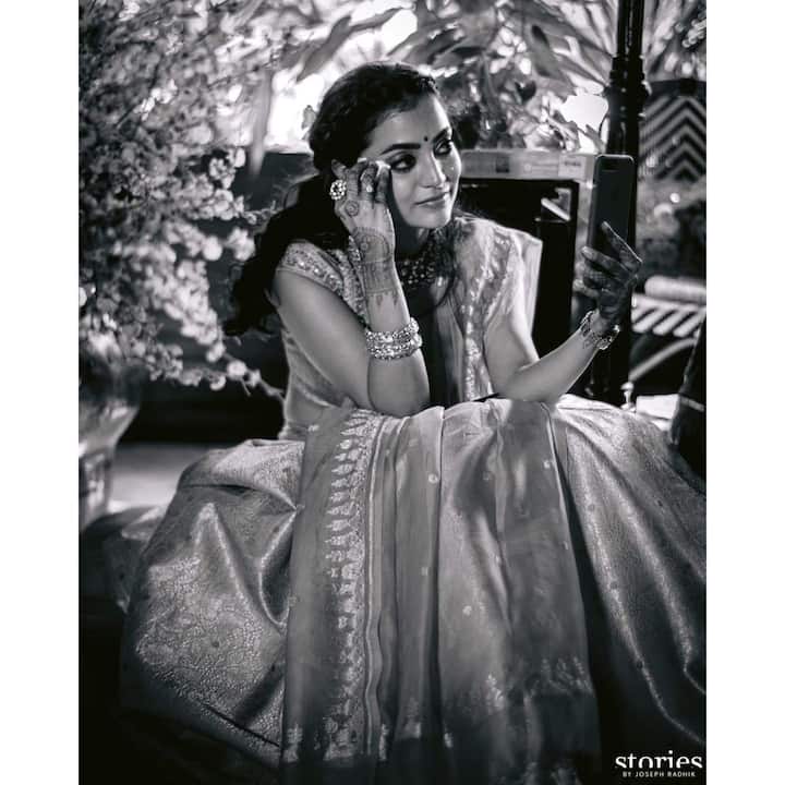 (Image credit: Instagram) సినిమాలలో కలిసిరాకపోవడంతో పెళ్లి చేసుకుని సెటిలైపోయింది. ఈమెకు ఒక బాబు.