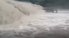 Uttarakhand में मौत का आंकड़ा बढ़कर हुआ 30, Nainital में बरपा कुदरत का कहर | Hindi News