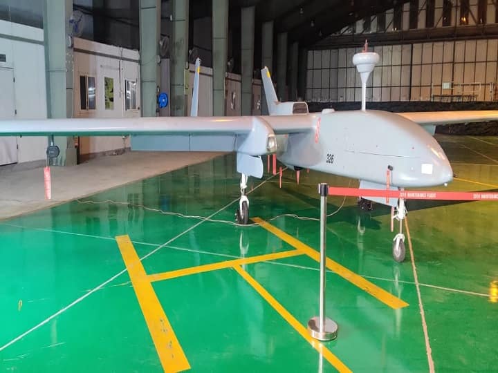 Arunachal Pradesh: Air surveillance increased to monitor Chinese movement on LAC, drone surveillance ann India-China Standoff: LAC पर चीन की हरकतों पर नजर रखने के लिए बढ़ाई गई एयर सर्विलांस, ड्रोन से हो रही निगरानी