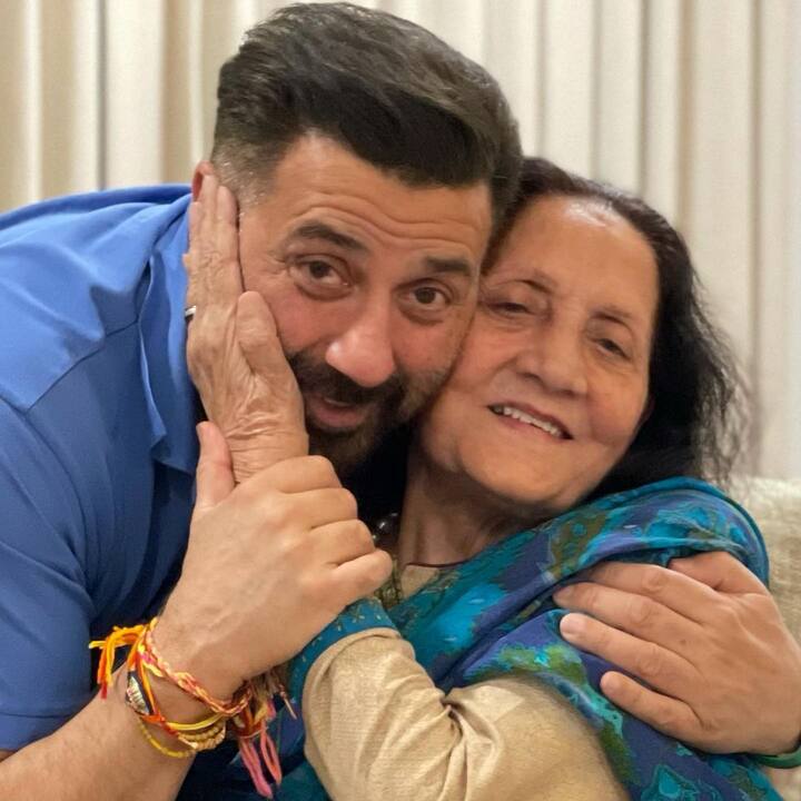 (Photo:@iamsunnydeol/IG)