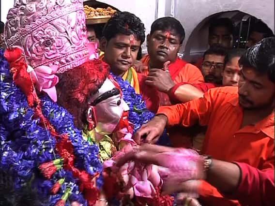 মঙ্গলারতি দিয়ে শুরু পূজার্চনা, আজ তারাপীঠে  তারা মায়ের আবির্ভাব তিথি