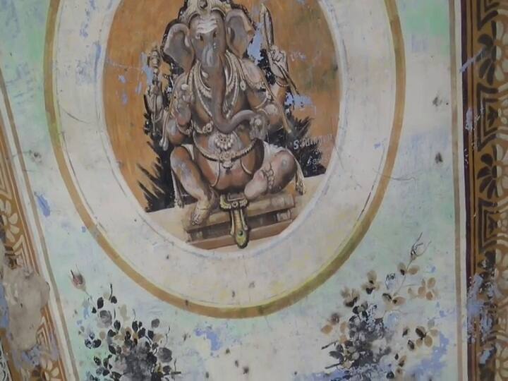 Request to restore 400 year old paintings at Thiruvarur Thiyagaraja Swamy Temple திருவாரூர் தியாகராஜ சுவாமி கோயிலில் 400 ஆண்டுகள் பழமை வாய்ந்த ஓவியங்களை மீட்டெடுக்க கோரிக்கை