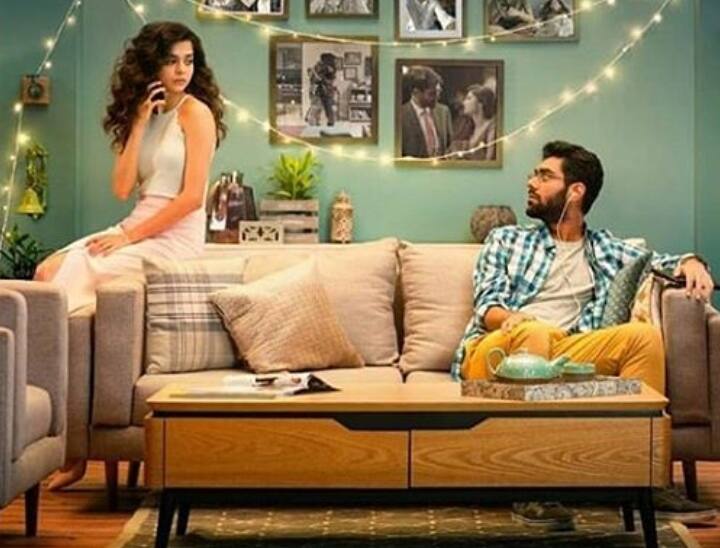 इस शो में दोनों किसी आदर्श कपल की तरह नहीं रहते, कई बार कुछ बातों को लेकर दोनों के बीच बहस होती है और फिर वो अपनी समस्या का हल भी कर लेते हैं.