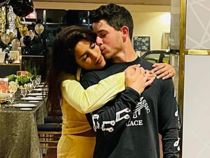 Nick Jonas Receives Warm Romantic Hug From Priyanka Chopra, See PIC Nick Jonas Receives Warm Romantic Hug From Priyanka Chopra, See PIC
