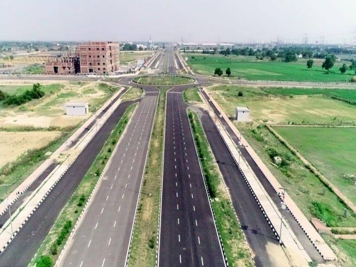 Greater Noida Project: ग्रेटर नोएडा के तीन प्रोजेक्ट से बदलेगी तस्वीर, दो लाख लोगों को मिलेगा रोजगार These Project change the picture of Greater Noida ann Greater Noida Project: ग्रेटर नोएडा के तीन प्रोजेक्ट से बदलेगी तस्वीर, दो लाख लोगों को मिलेगा रोजगार