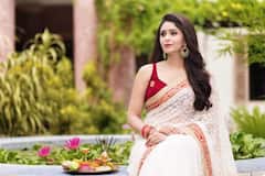 'বাড়ির লক্ষ্মী' মা আর দিদির সঙ্গে পুজোর আয়োজন, ছবি ভাগ করে নিলেন ঋতাভরী