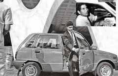 celebs first car: पाहा या सेलिब्रेटींची पहिली कार