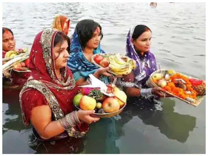 Chhath Puja 2021: DDMA Meeting To Be Held Today, Would Ban On Chhath Puja In Public Places Be Lifted In Delhi? RTS DDMA Meeting To Be Held Today, Will Reconsider Ban On Chhath Puja Celebrations In Public Places In Delhi