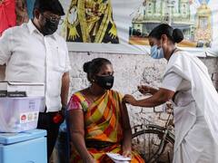 Corona Vaccination: देश में 99 करोड़ से ज्यादा वैक्सीन डोज दी गई, पढ़ें किस महीने में लगा कितना टीका