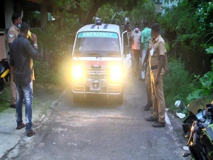 வீடு முழுவதும் பீர் பாட்டில்.. நடுவே படுக்கை.. கடலூரில் ஒரு பீர் சைக்கோ! தந்தையும் கொலை!