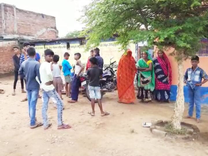 Bihar News: only action on single ASI on viral video the victim women showed the wound made allegations on rohtas SP ann Bihar News: एक ASI को लाइन हाजिर कर की गई खानापूर्ति, पीड़ित महिलाओं ने दिखाया जख्म, SP पर लगाए गंभीर आरोप