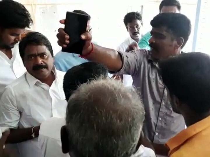 பேராவூரணியில் அதிமுக பொன்விழா பேரணி - முன்னாள் எம்எல்ஏ சட்டையை இழுத்த நிர்வாகியால் மோதல்