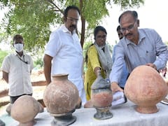 கீழடியில் மீன் சின்னம் பொறிக்கப்பட்ட சுடுமண் உறை கிணறு கண்டுபிடிப்பு...!