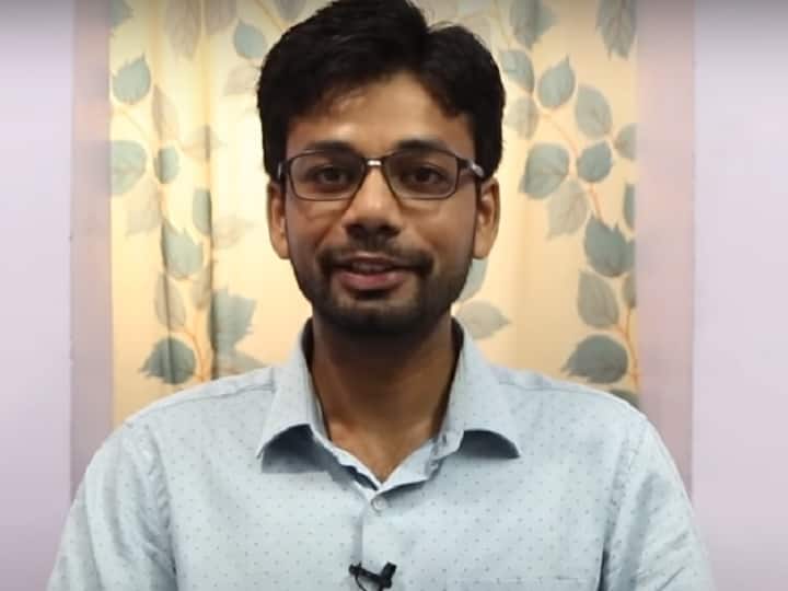 IAS Success Story: यूपीएससी में सफलता पाने के लिए नोट्स बनाना कितना जरूरी? Vasu Jain से जानें जरूरी टिप्स IAS Success Is it necessary to make notes for UPSC preparation Know important tips from Vasu Jain UPSC CSE 2020 AIR 67 IAS Success Story: यूपीएससी में सफलता पाने के लिए नोट्स बनाना कितना जरूरी? Vasu Jain से जानें जरूरी टिप्स