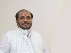 Shivsena Politics : रामदास कदमांच्या अडचणी वाढल्या; कदमांच्या जागेसाठी नव्या उमेदवारांचा शोध सुरु