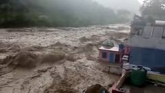 Uttarakhand Rains Updates: उत्तराखंड में बाढ़ और भारी बारिश से 42 लोगों की मौत, कई मकान ढहे