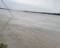 North Bengal Landslide : বিপর্যস্ত পাহাড়, পরপর ধস, বন্ধ যান চলাচল, টয়ট্রেন