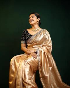 Sanskruti Balgude : सुनहरा रूप... संस्कृतीच्या रॉयल लूकची चाहत्यांना भूरळ