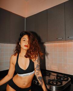 Bigg Boss 15: क्या MTV Splitsvilla 11 की कंटेस्टेंट Arushi Dutta करने जा रही हैं बिग बॉस के घर में एंट्री? तस्वीरों में देखिए गजब का स्टाइल