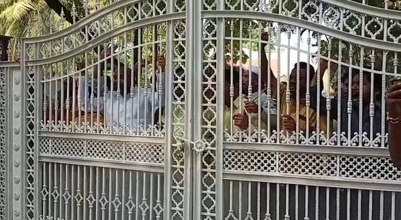 Ananthapuram TDP Leaders Houser Arrest : అనంతపురంలో టీడీపీ ముఖ్య నాయకుల గృహ నిర్బంధం