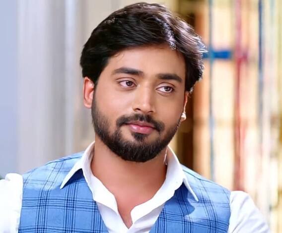 Mukhesh Gowda : హ్యాండ్సమ్ లుక్తో మాయ చేస్తున్న కన్నడ స్టార్ ముఖేష్ గౌడ Mukhesh Gowda : హ్యాండ్సమ్ లుక్తో మాయ చేస్తున్న కన్నడ స్టార్ ముఖేష్ గౌడ