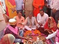 यूपी: मजाक बनी मुख्यमंत्री सामूहिक विवाह योजना, शादीशुदा जोड़ों की दोबारा करा दी शादी