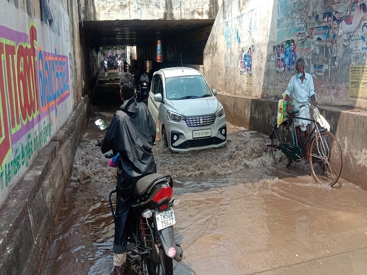 திருவாரூரில் ஒரு மணி நேரத்திற்கு மேலாக கனமழை - இடி தாக்கி விவசாய தொழிலாளி உயிரிழப்பு