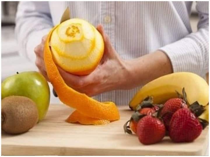 Health Care Tips, Do not make this Mistake while Eating Orange, Banana and Apple And Benefits Of Fruit Peels Health Care Tips: संतरा, केला और सेब खाते समय न करें ये बड़ी गलती, जानें इन्हें खाने का सही तरीका