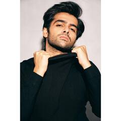 Ram Pothineni: బ్లాక్ టీ షర్ట్‌లో చాక్లెట్ బాయ్ రామ్..