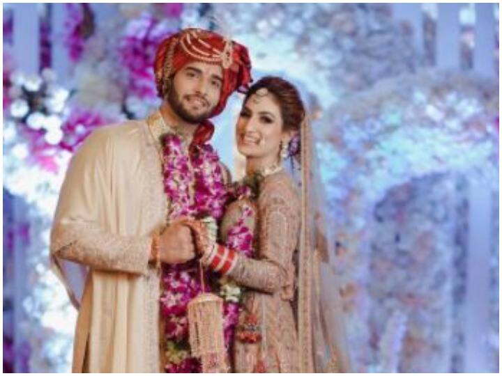 Yeh Hai Mohabbatein fame actor Abhishek Malik marries girlfriend Suhani Chaudhary 'Yeh Hai Mohabbatein' फेम Abhishek Malik ने की गर्लफ्रेंड Suhani Chaudhary के साथ शादी, सोशल मीडिया पर शेयर की तस्वीर