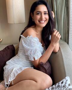 Pragya Jaiswal Photos: 