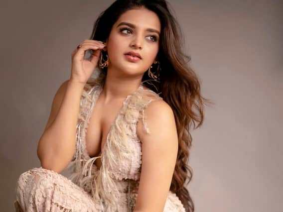 Nidhhi Agerwal pics: செல்லக்குட்டி ராசாத்தி...சிம்பு பட நடிகையின் லேட்டஸ்ட் க்ளிக்ஸ்..! Nidhhi Agerwal pics: செல்லக்குட்டி ராசாத்தி...சிம்பு பட நடிகையின் லேட்டஸ்ட் க்ளிக்ஸ்..!