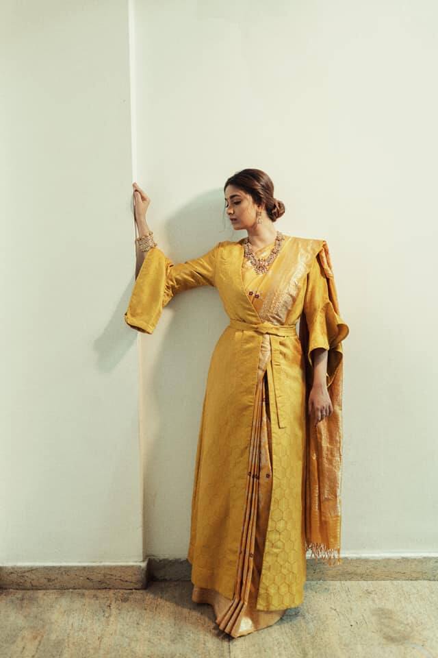 పసుపు చీరలో కీర్తి సురేష్.. దిష్టి తీయడం మరిచిపోకండి - Image Credit: Keerthy Suresh/Facebook