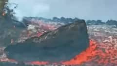 Spain volcanic Lava heading towards a petrol pump | Shocking Visuals