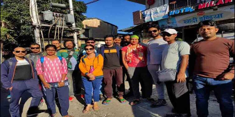 Bankura 7 Youths are untracable who are on trekking tour at uttarakhand Bankura : উৎকণ্ঠায় বাঁকুড়ার পুরুষোত্তমপুর, যোগাযোগ বিচ্ছিন্ন উত্তরাখণ্ডে ট্রেকিংয়ে যাওয়া গ্রামের ৭ তরুণ-তরুণীর