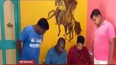 Uttarakhand Rain: স্বস্তি! পিথোরাগড়ে আটকে পড়া পর্যটকদের সঙ্গে ভিডিও কলে কথা উদ্বিগ্ন পরিবারের| Bangla News