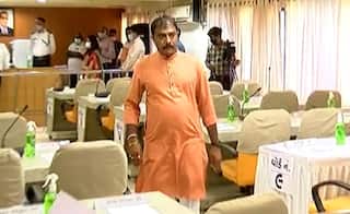 Gandhinagar Mayor Election : મેયર તરીકે હિતેષ મકવાણીની થઈ વરણી