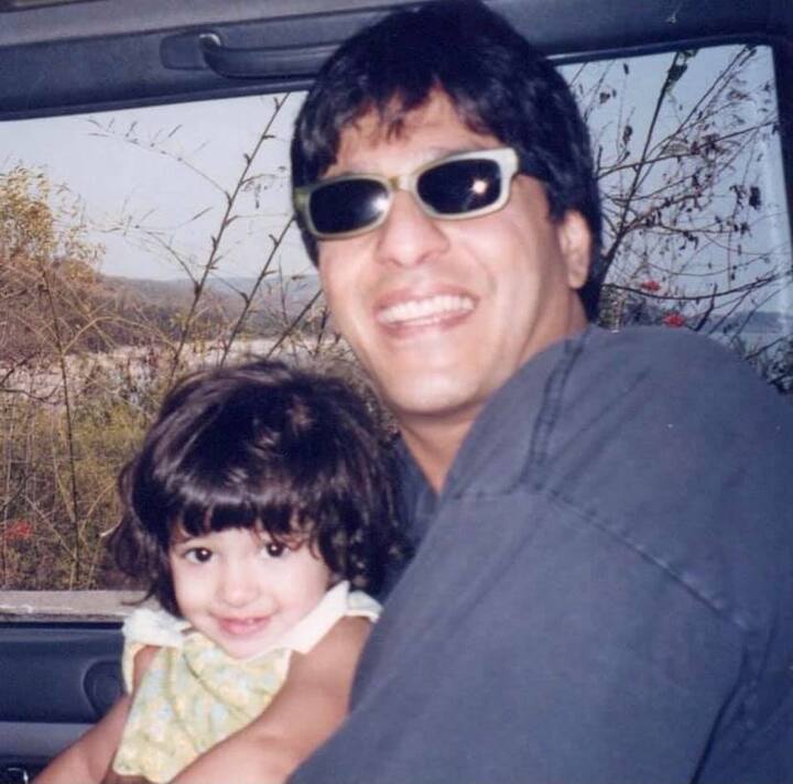 अनन्या नेहमीच नव्या चित्रपटाच्या माध्यमातून चाहत्यांच्या भेटीस येत असते. शिवाय ती सोशल मीडियाच्या माध्यमातून चाहत्यांच्या संपर्कात राहते. (Photo:@ananyapandayy/FB)